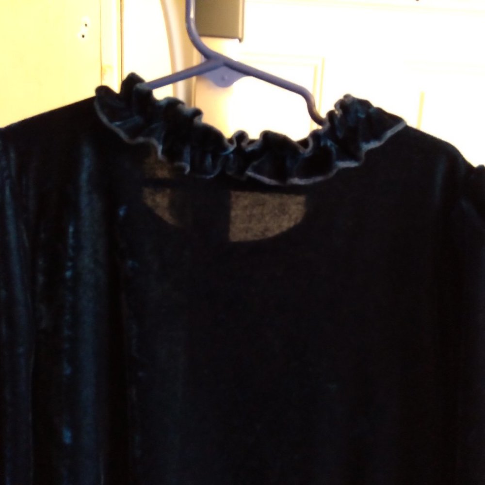 BLUE VELOUR DRESS - Picture 5 of 7